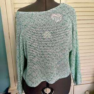 Loveriche crochet sweater